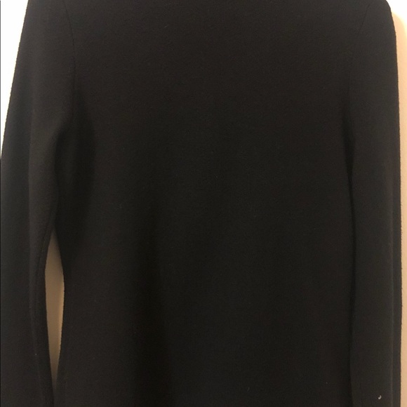 Women’s Banana Republic Sweater Jacket - Picture 3 of 3